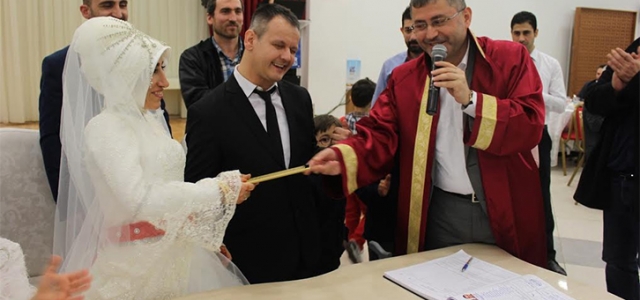 Engelli Çiftin Nikahını Başkan Türkmen Kıydı