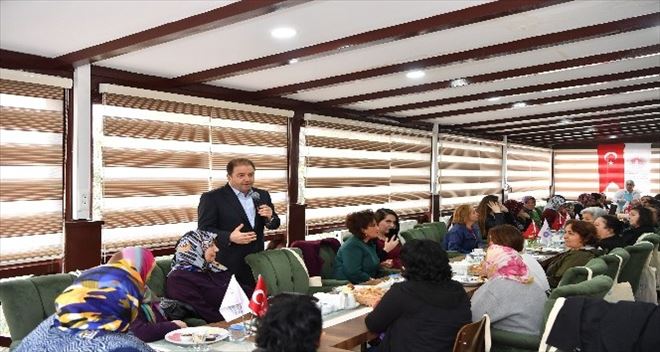 Başkanı Kılıç, Kadınlarla Kahvaltıda Buluştu
