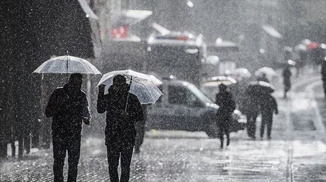 İstanbullulara Hafta Sonu Kötü Hava Sürprizi